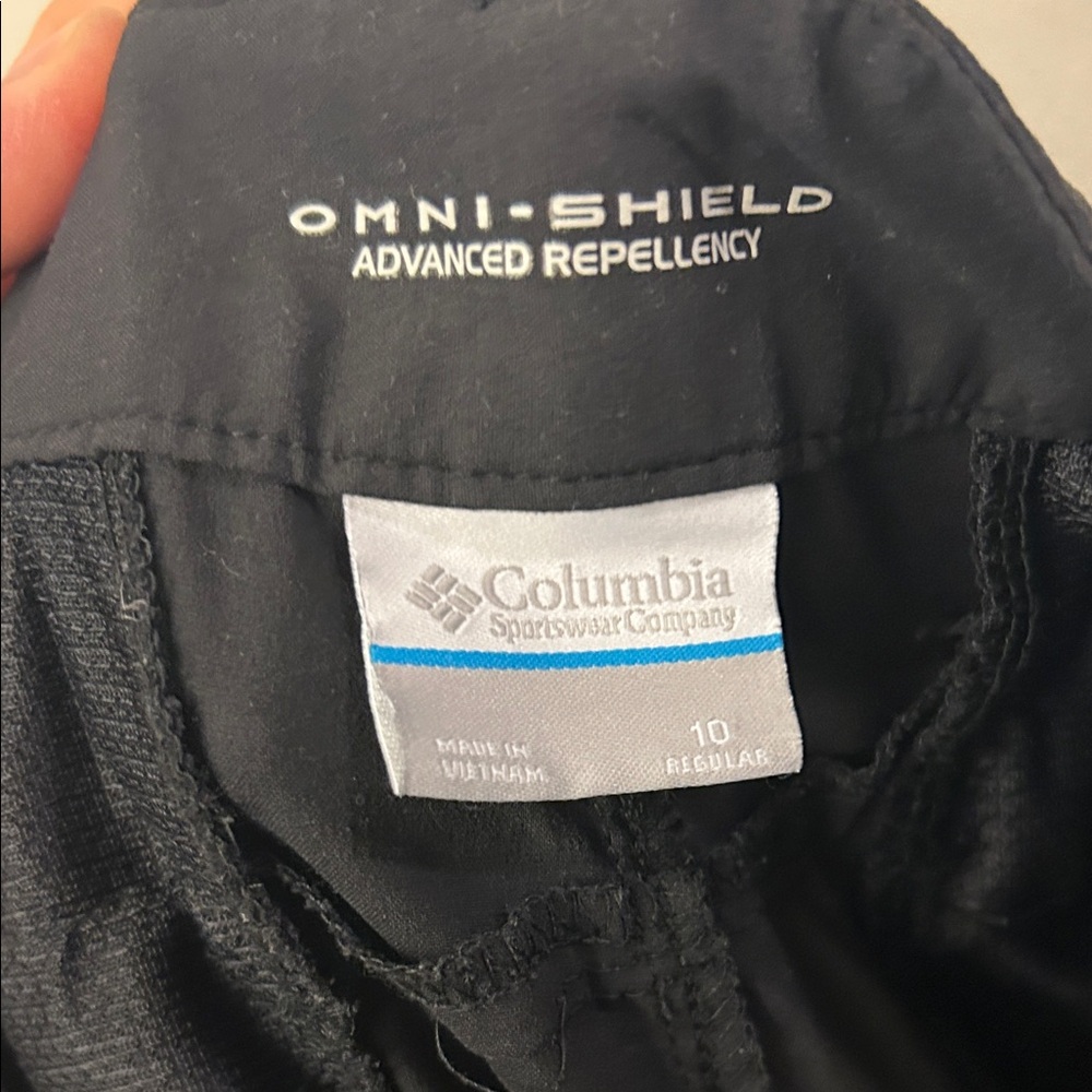 Columbia Black Convertible Hiking Pants Size 10 - Picture 6 of 7